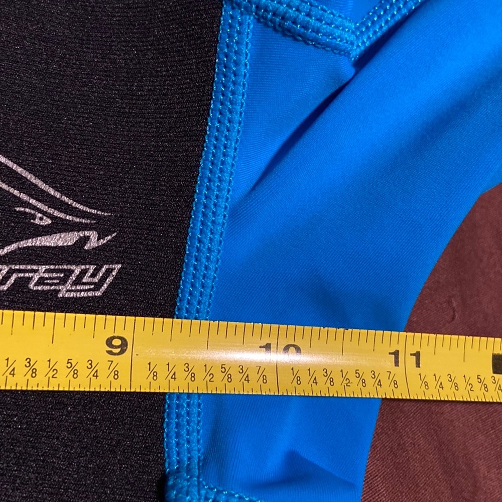 Wetsuit. - Picture 13 of 15